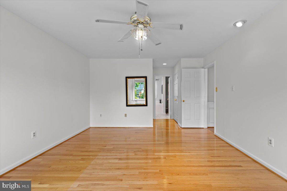 1587 Kingstream Cir