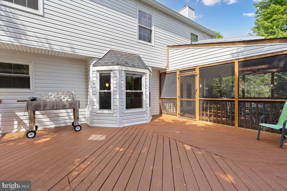 1587 Kingstream Cir