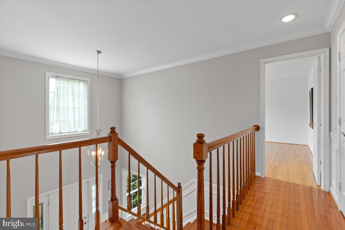 1587 Kingstream Cir