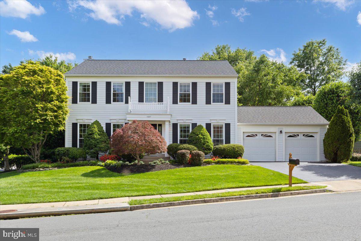 1587 Kingstream Cir