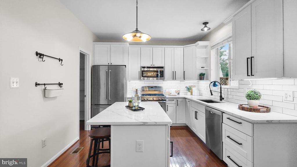 12913 WOOD CRESCENT CIRCLE