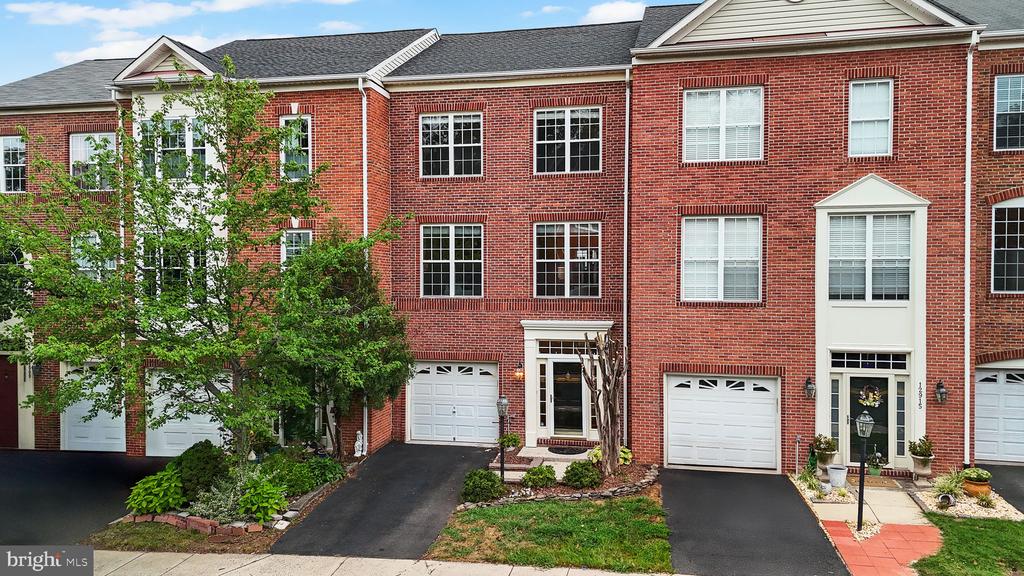 12913 WOOD CRESCENT CIRCLE