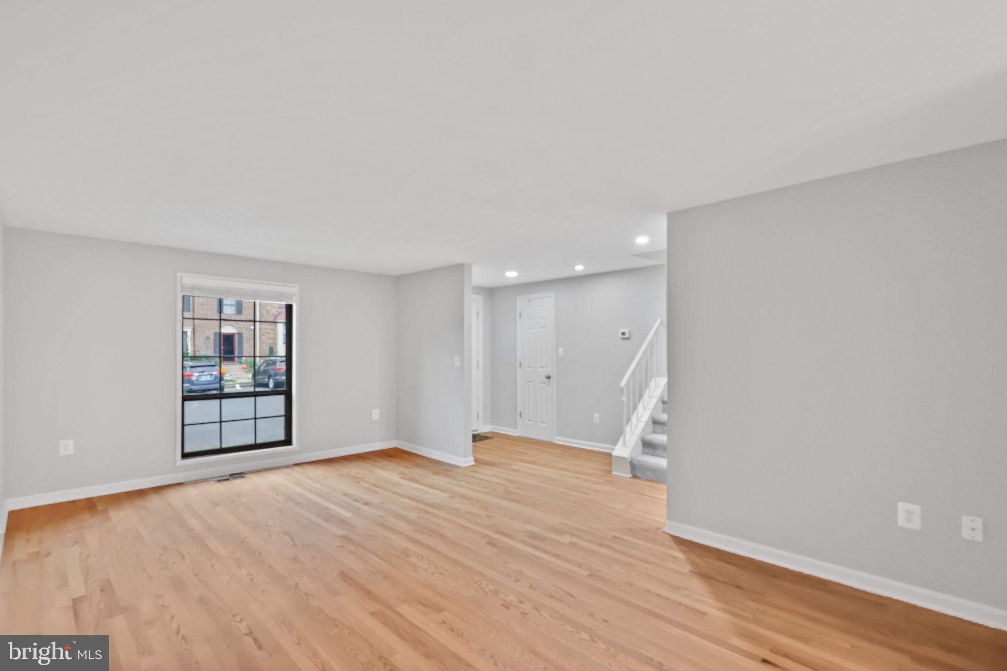 6048 HEATHWICK COURT
