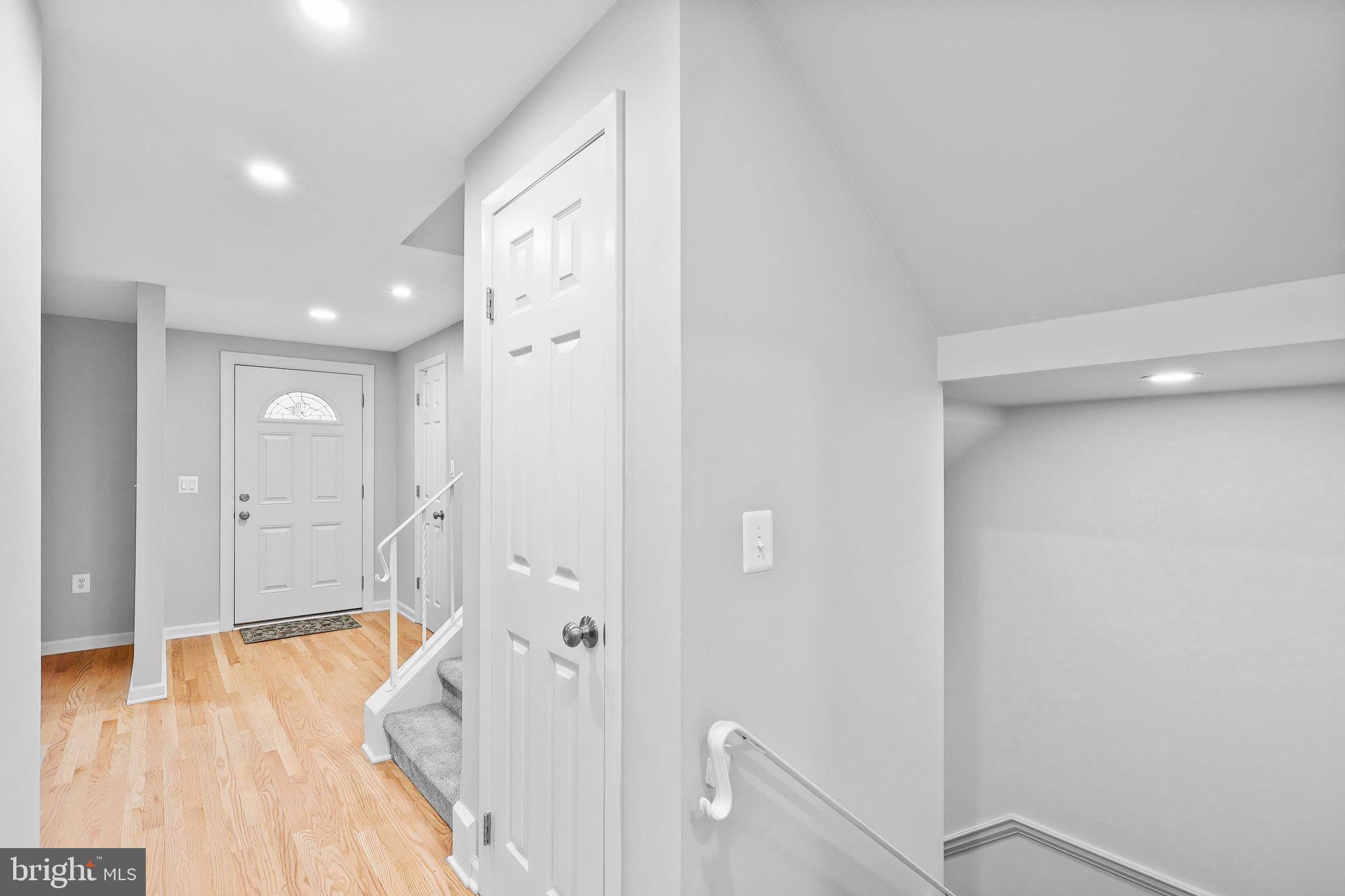 6048 HEATHWICK COURT