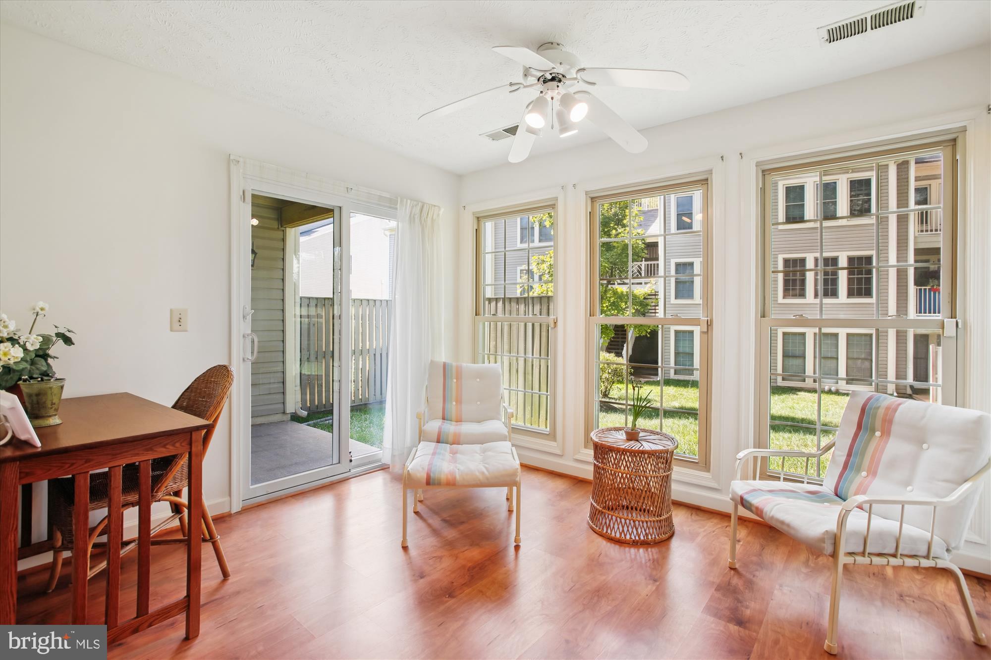 3800 RIDGE KNOLL COURT 2