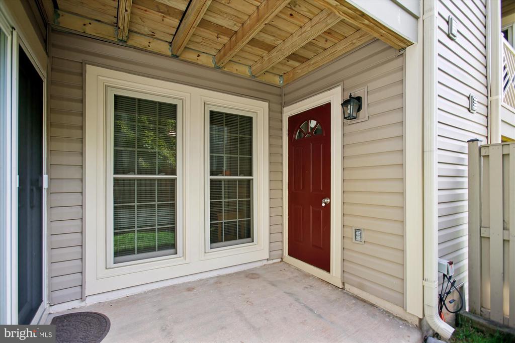 3800 RIDGE KNOLL COURT 2