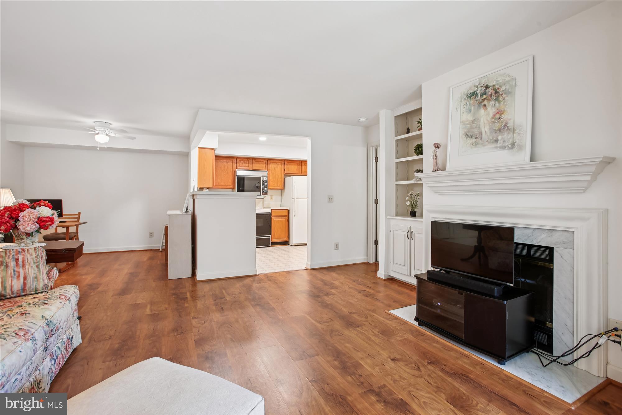 3800 RIDGE KNOLL COURT 2