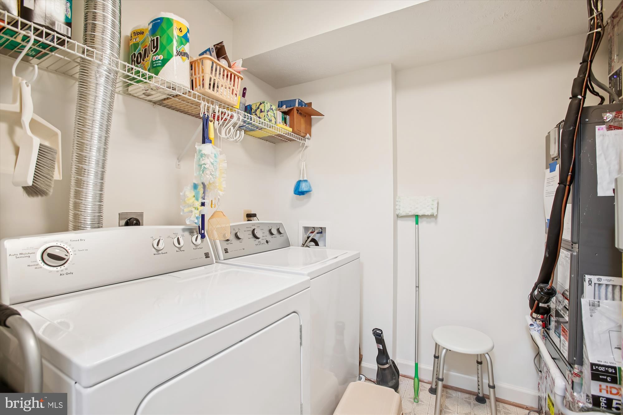 3800 RIDGE KNOLL COURT 2