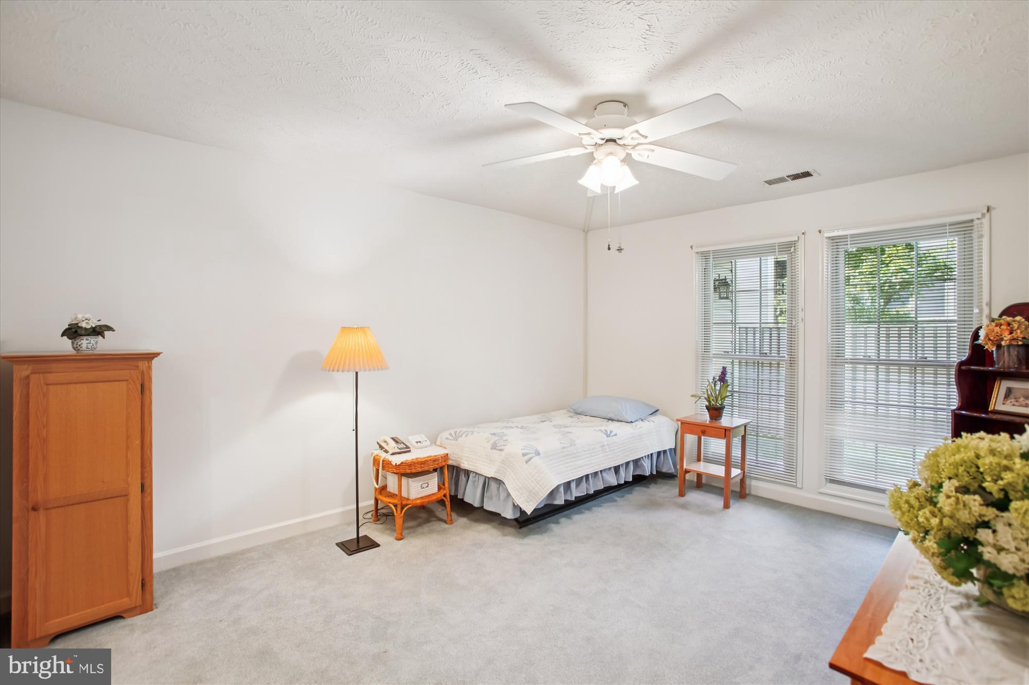 3800 RIDGE KNOLL COURT 2