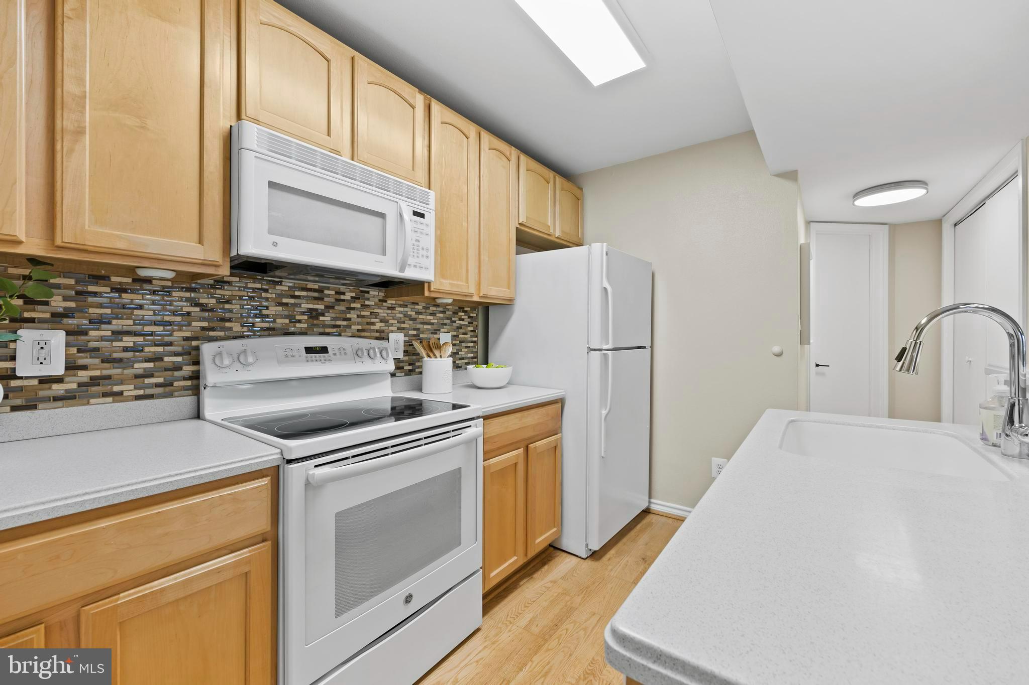 12165 PENDERVIEW TERRACE 1038