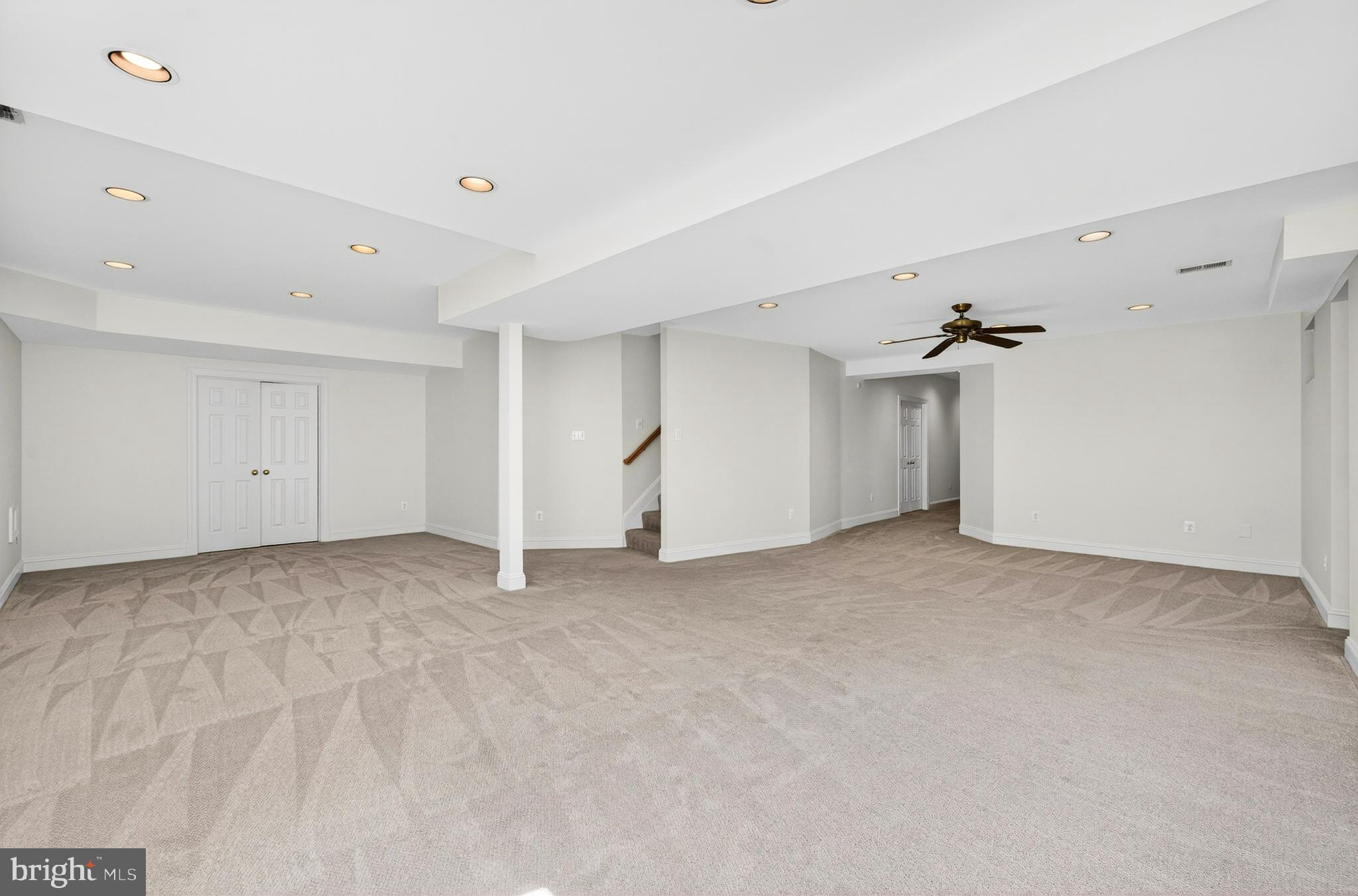 6488 LAKE MEADOW DRIVE