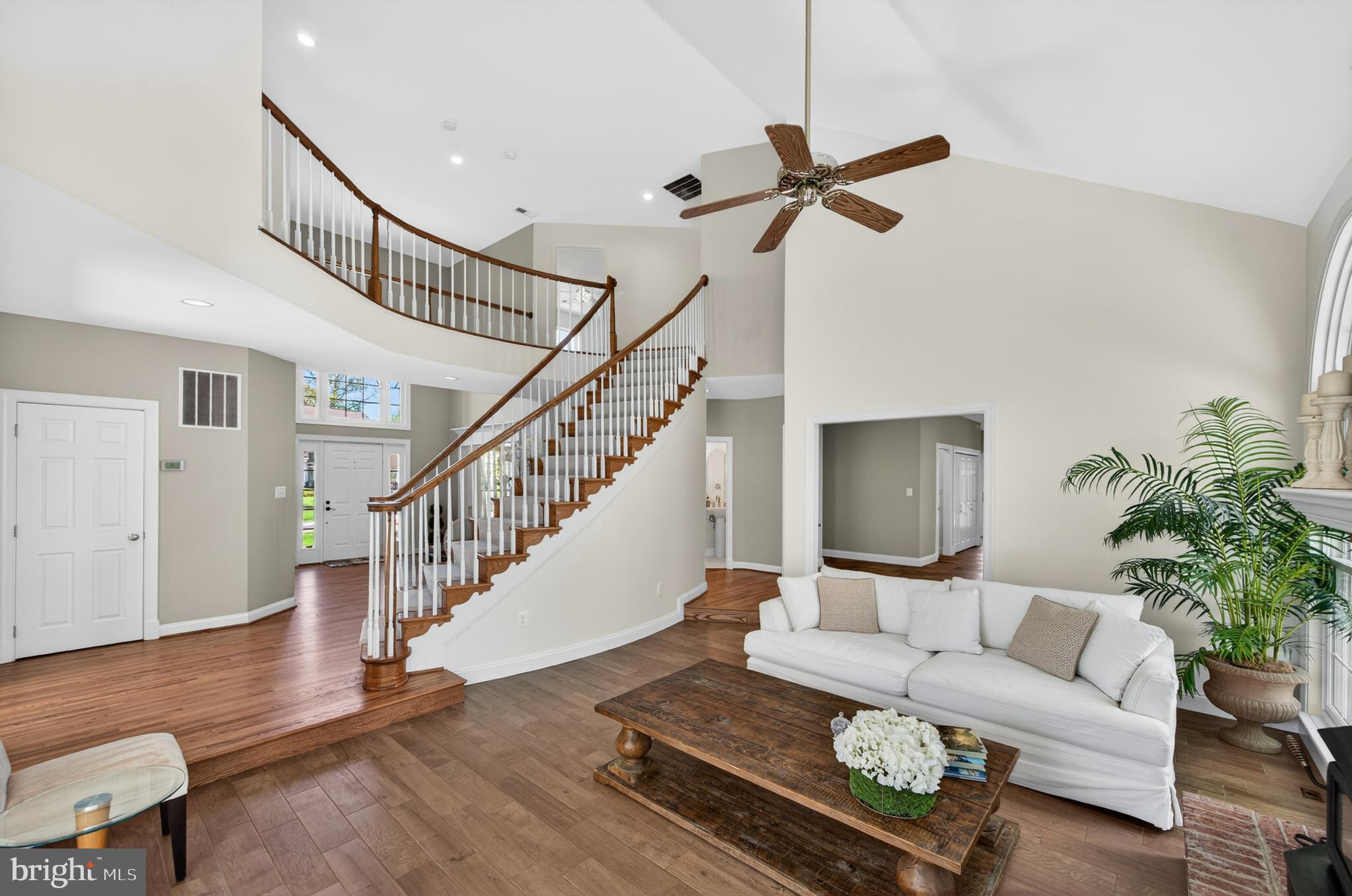 6488 LAKE MEADOW DRIVE
