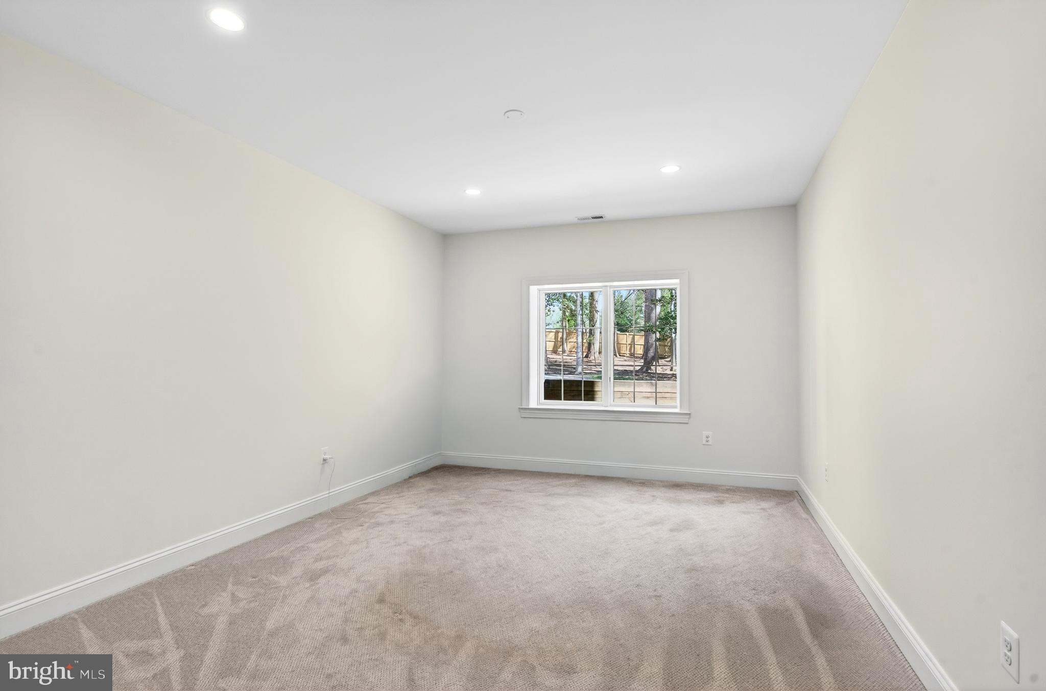 6488 LAKE MEADOW DRIVE