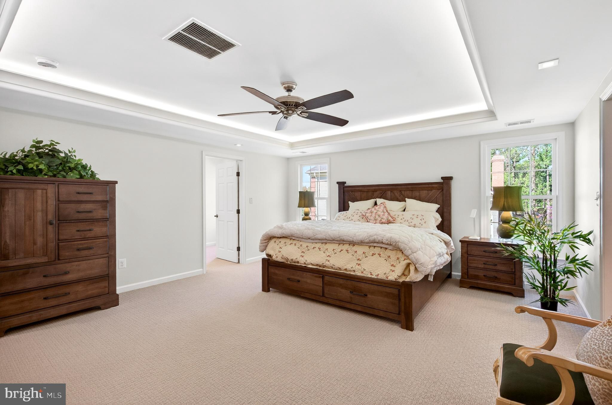 6488 LAKE MEADOW DRIVE