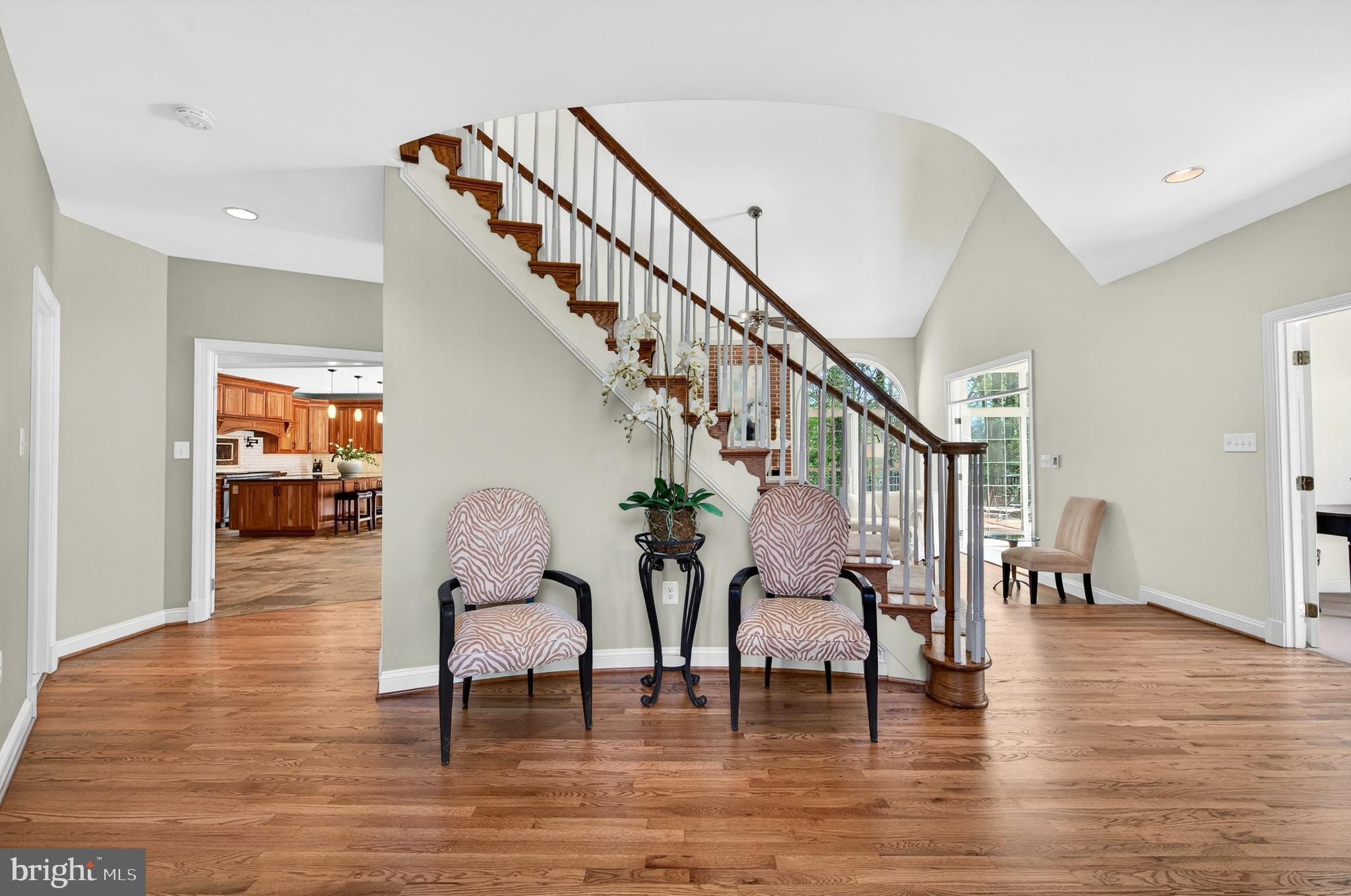 6488 LAKE MEADOW DRIVE