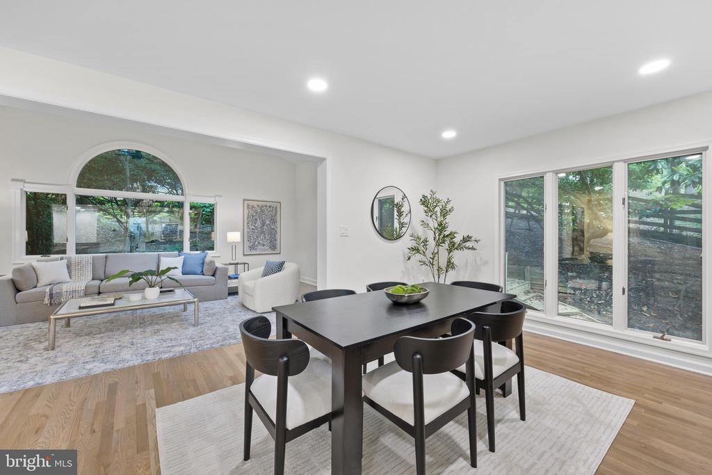 5610 SHADE TREE LANE