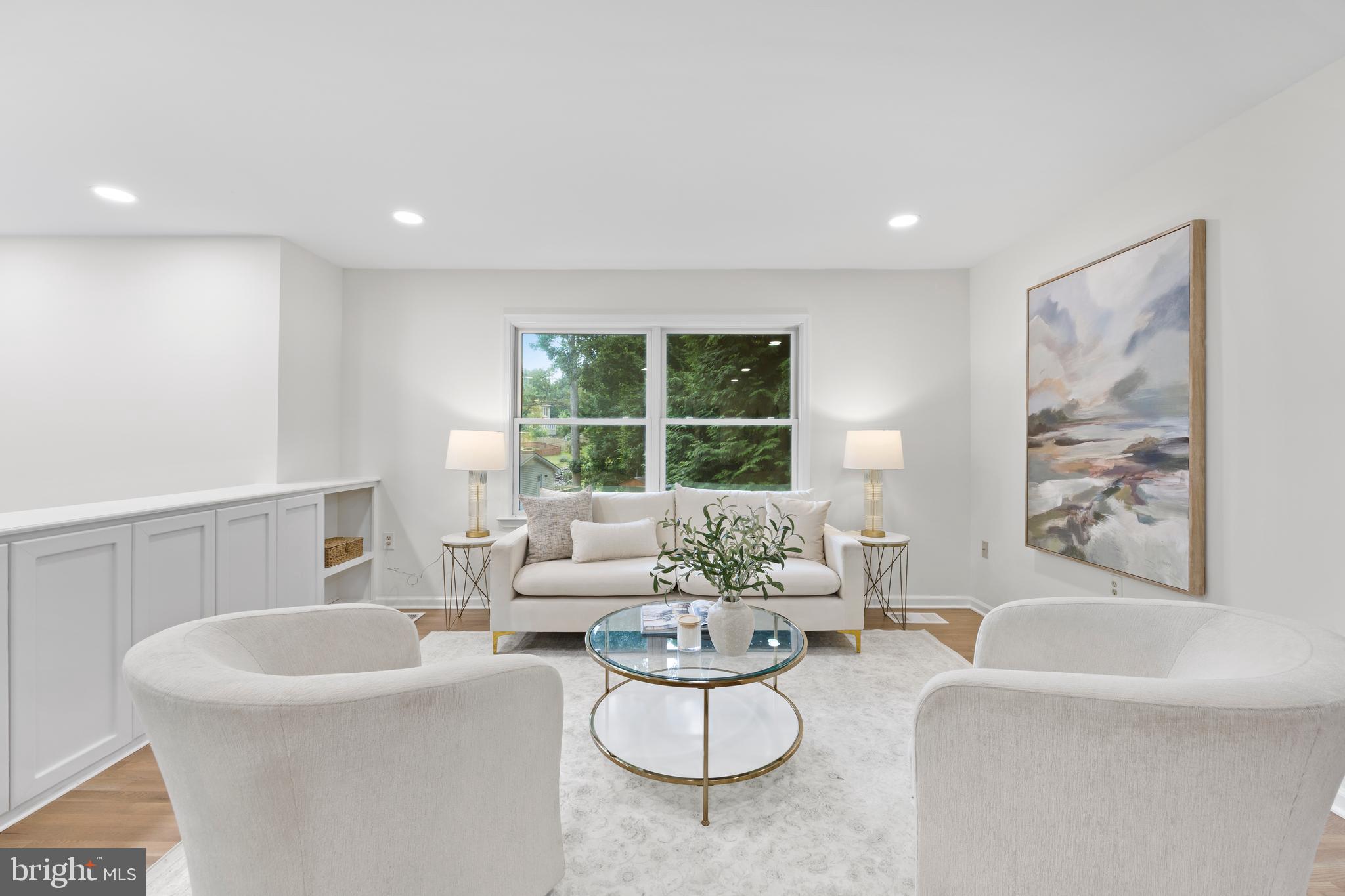 5610 SHADE TREE LANE
