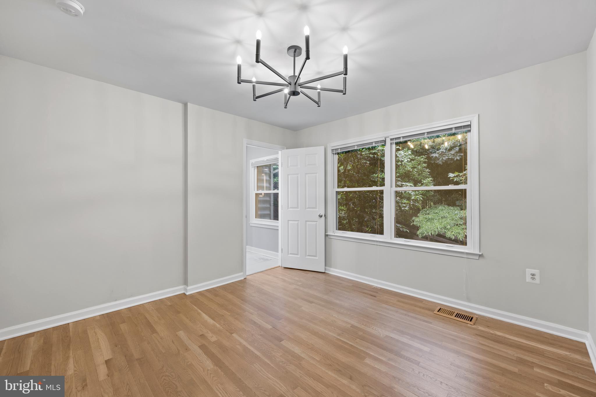 5610 SHADE TREE LANE