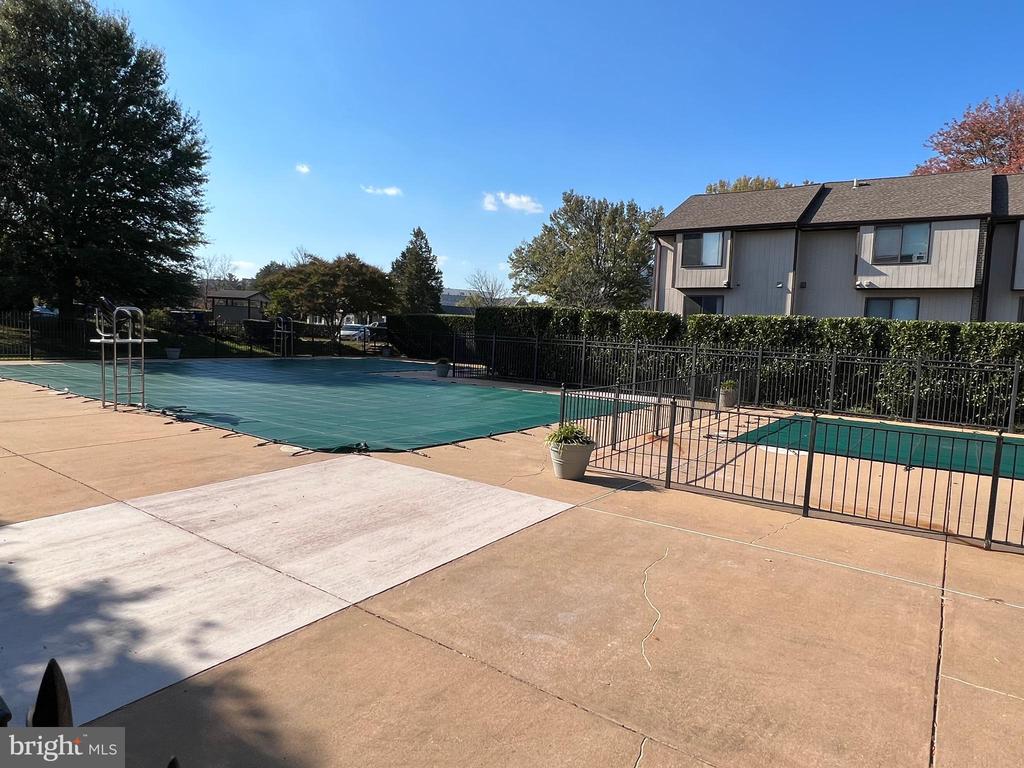 1635 WESTWIND WAY