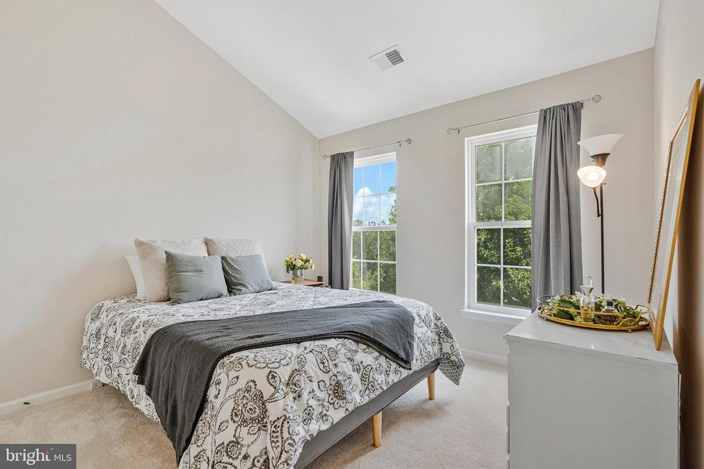 44035 RISING SUN TERRACE