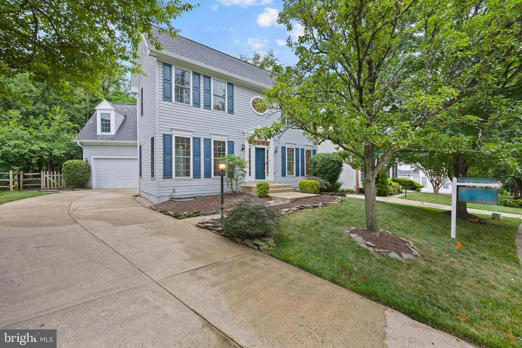 20712 PARKSIDE CIRCLE