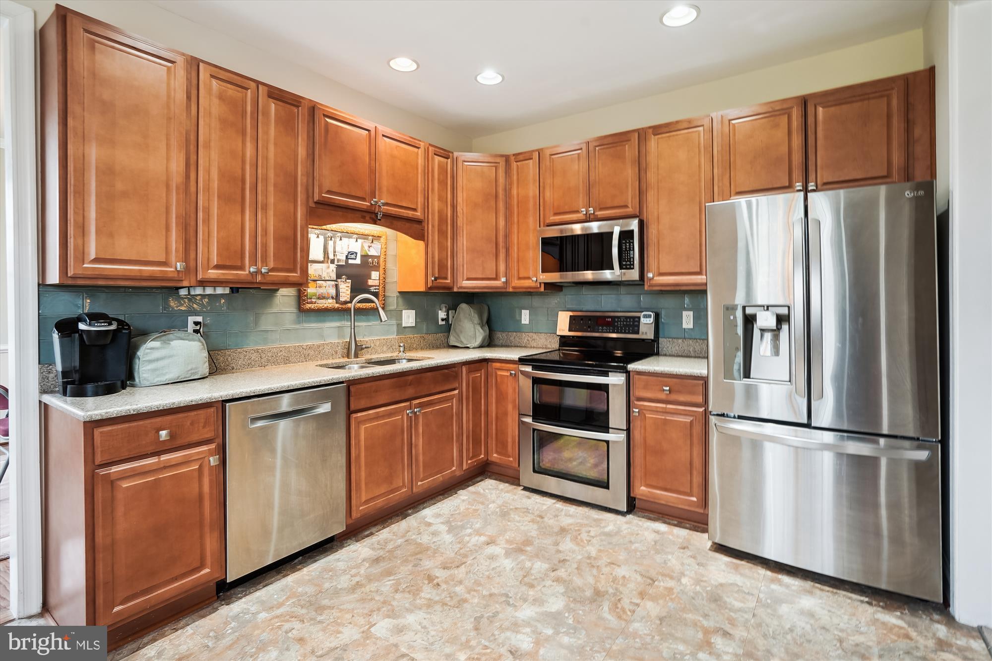 6550 Bullen Bluff Ter