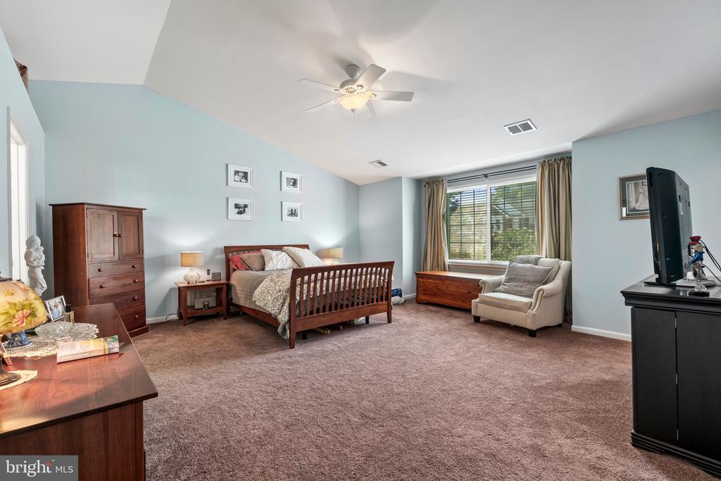 2884 Nicely Ct