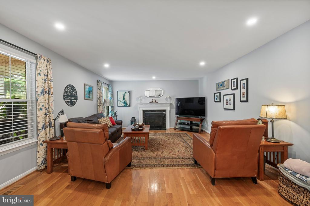 2884 Nicely Ct