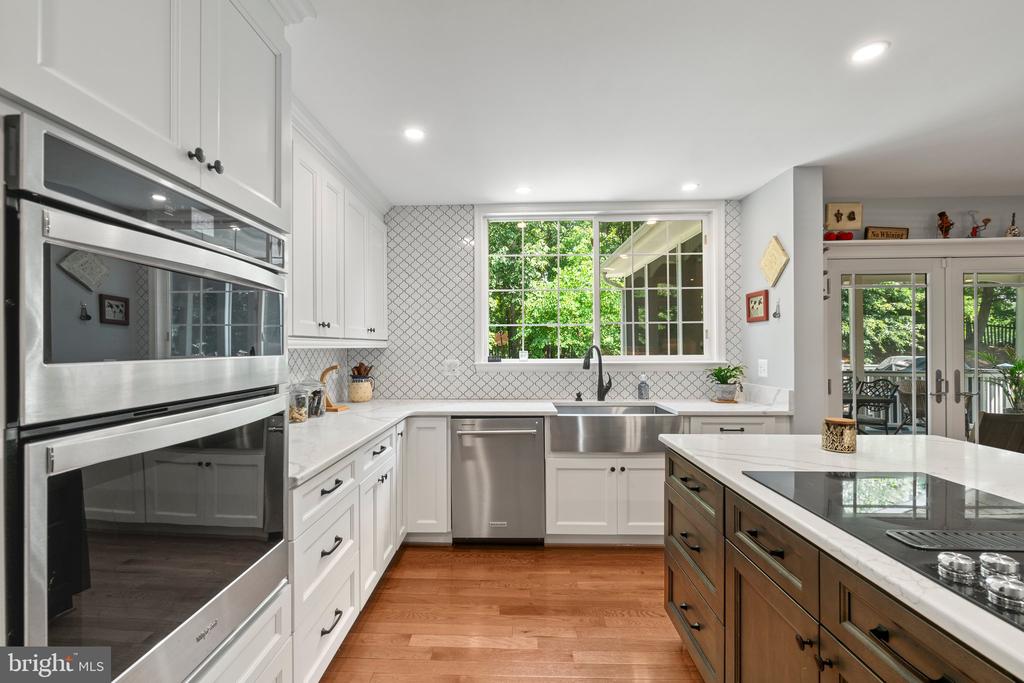 2884 Nicely Ct