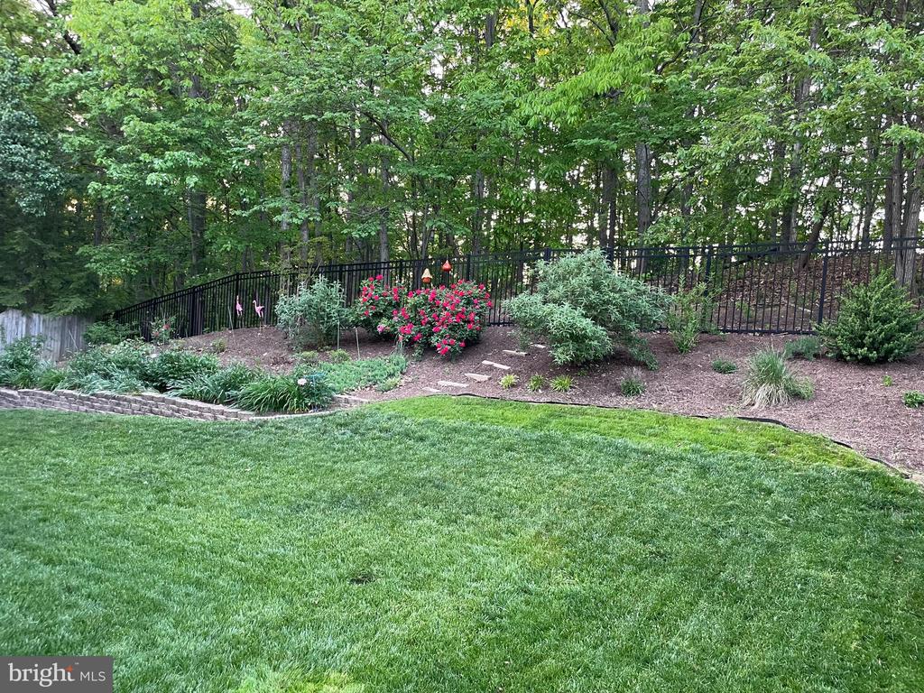 2884 Nicely Ct