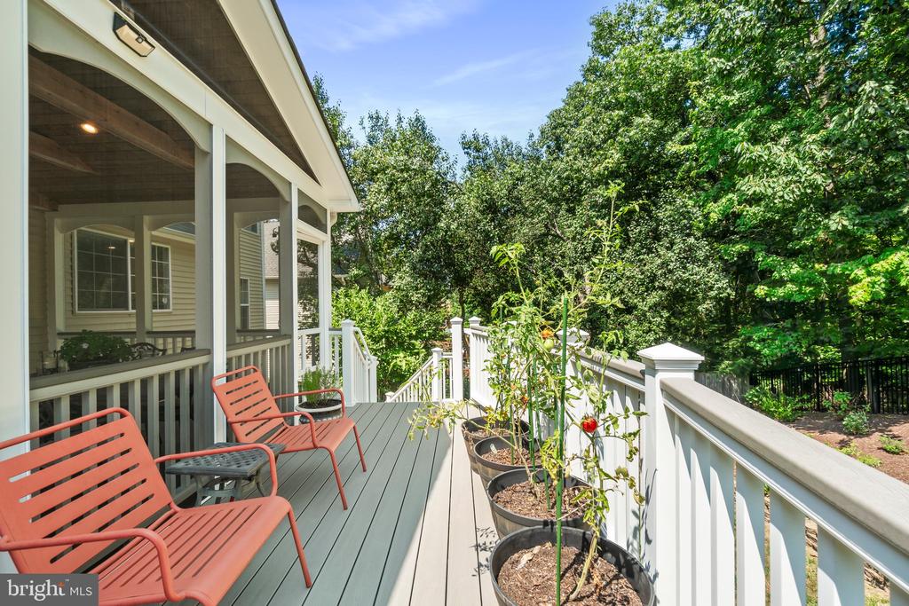 2884 Nicely Ct