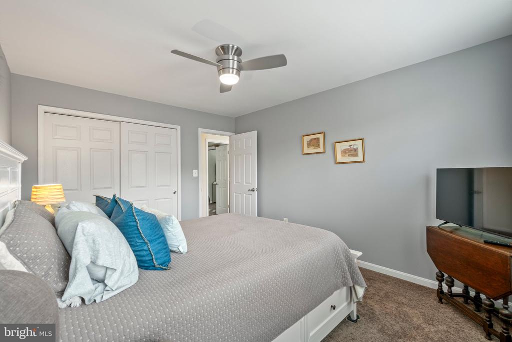 2884 Nicely Ct