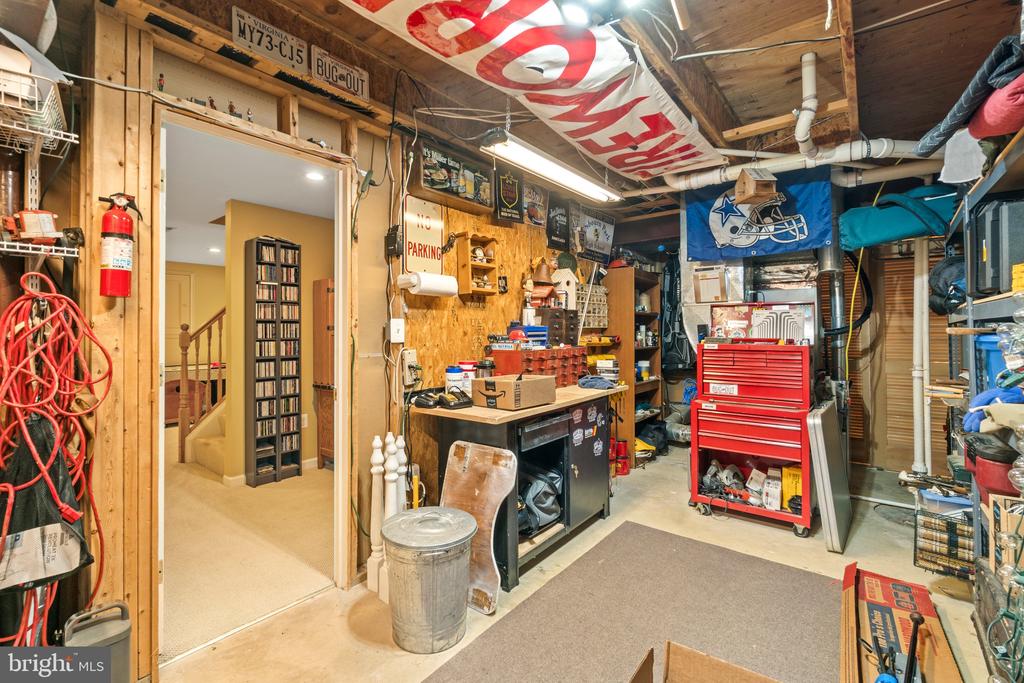2884 Nicely Ct