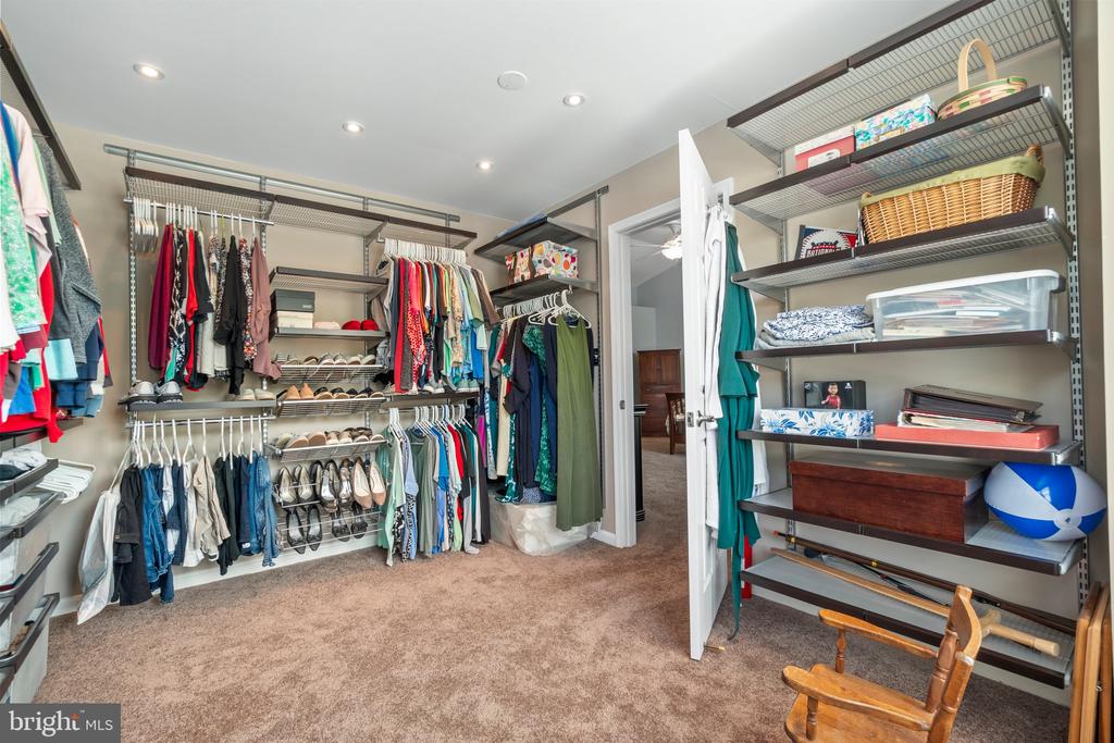 2884 Nicely Ct
