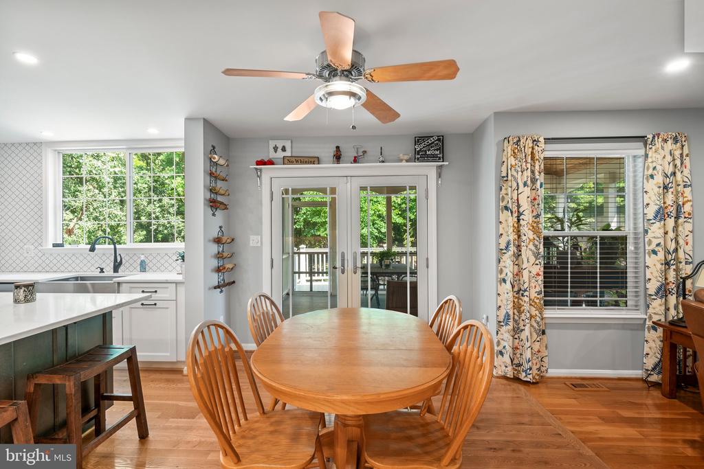 2884 Nicely Ct