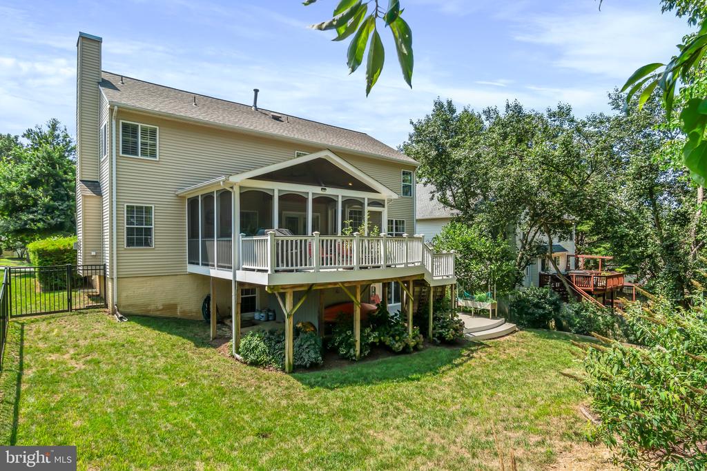 2884 Nicely Ct