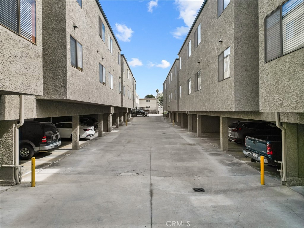 21000 Bryant Street 10