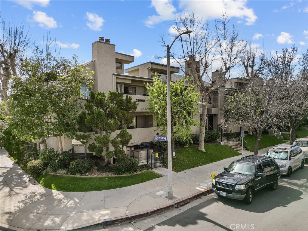 21000 Bryant Street 10