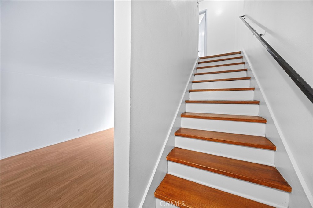 11138 Aqua Vista Street 22