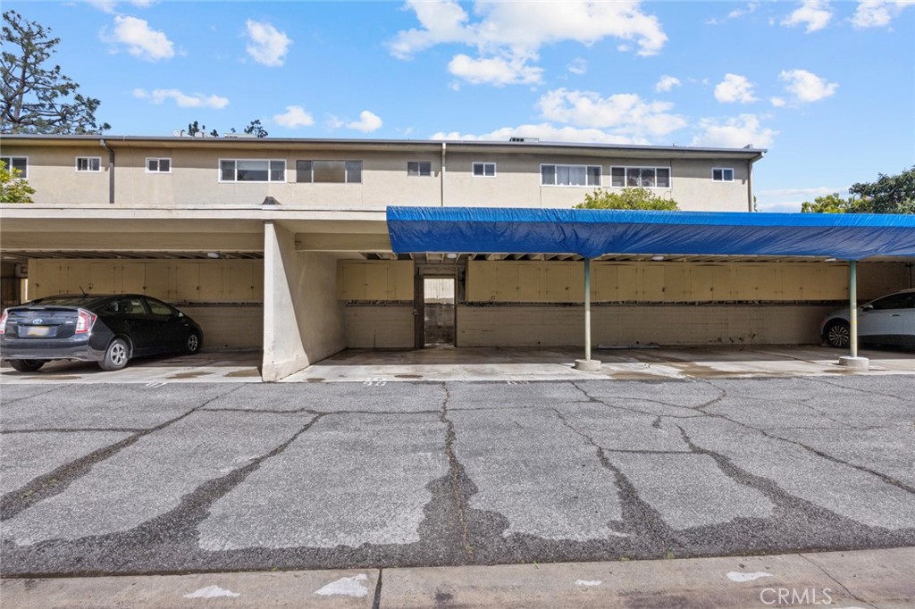 11138 Aqua Vista Street 22