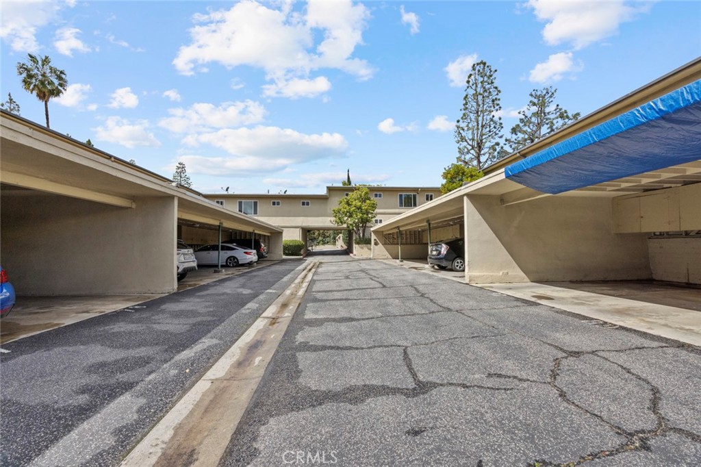 11138 Aqua Vista Street 22