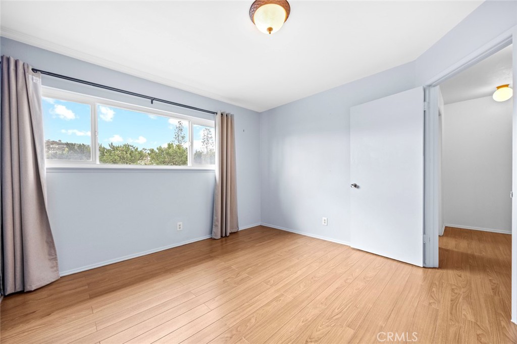 11138 Aqua Vista Street 22