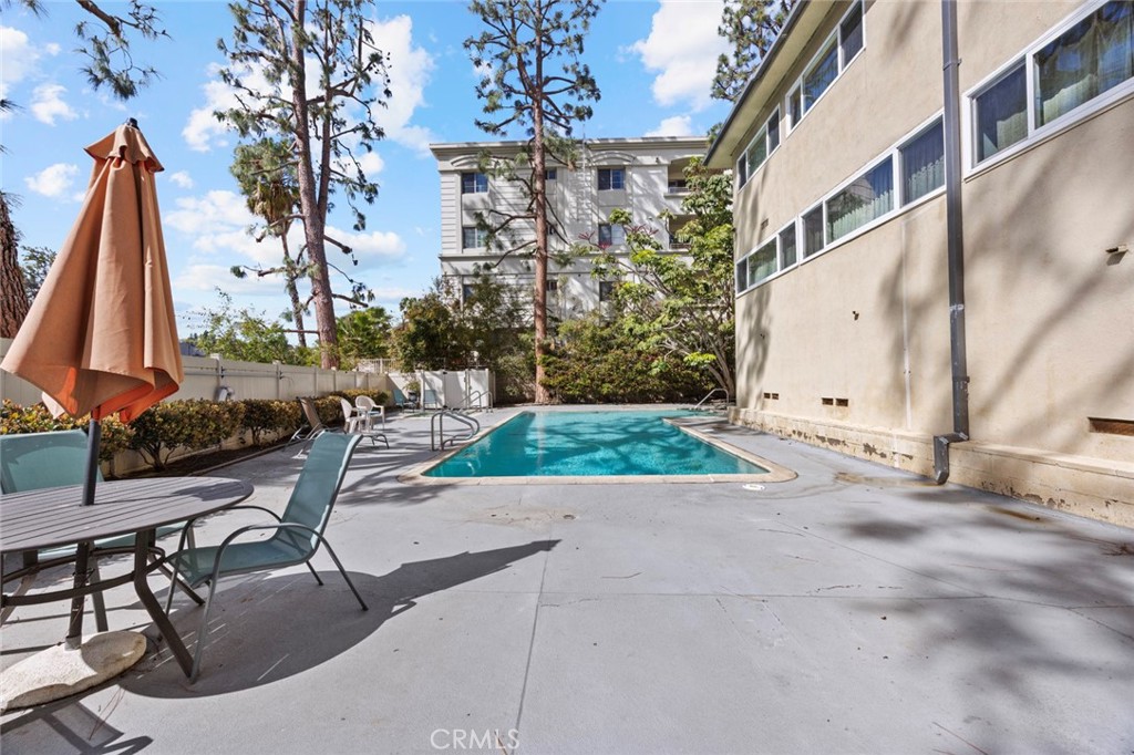 11138 Aqua Vista Street 22