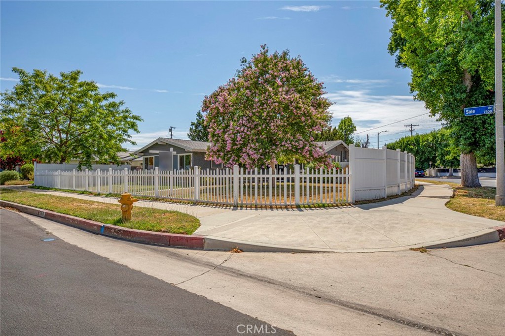 7363 Sale Avenue