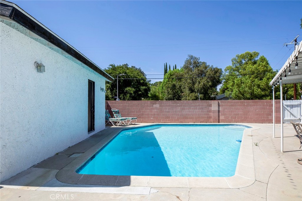 7363 Sale Avenue