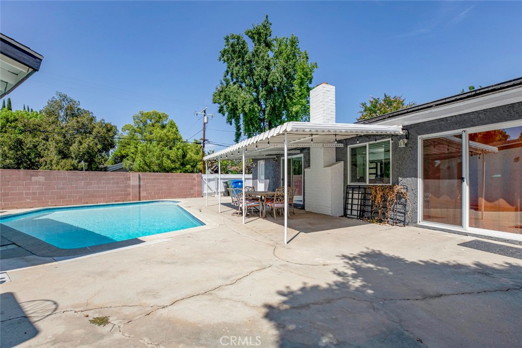 7363 Sale Avenue