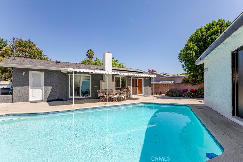 7363 Sale Avenue
