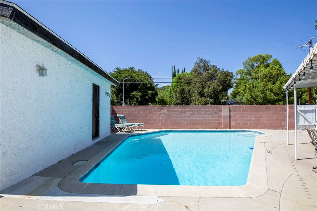 7363 Sale Avenue