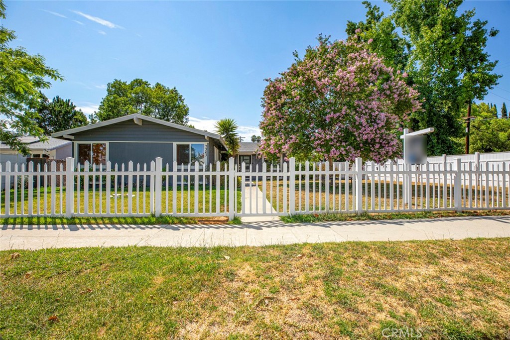 7363 Sale Avenue