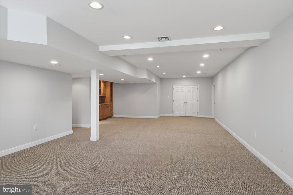 11 HARRISON DRIVE LOT 18